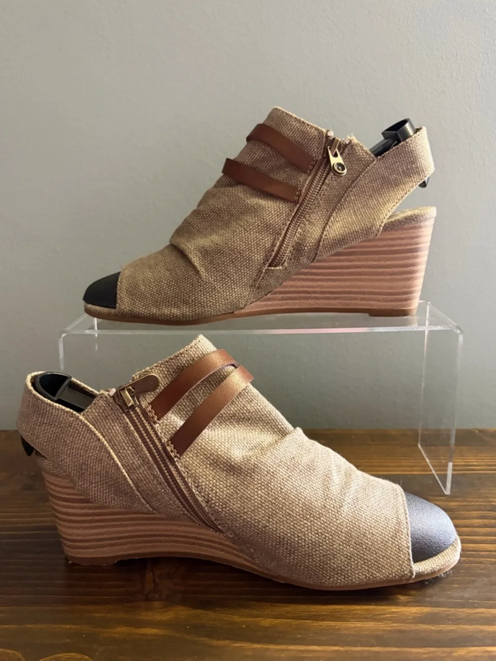 Blowfish stylish tan